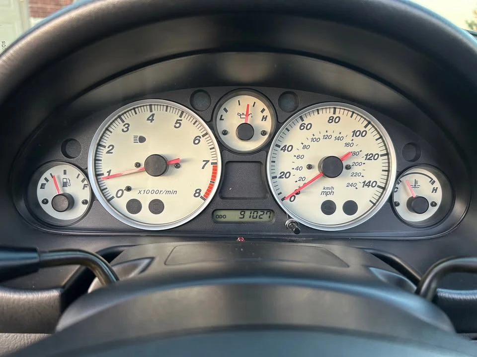 2002 Mazda NB MX-5 Miata - Image 11 of 20