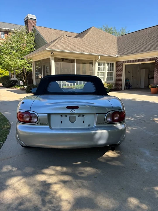 2003 Mazda NB MX-5 Miata - Image 5 of 14