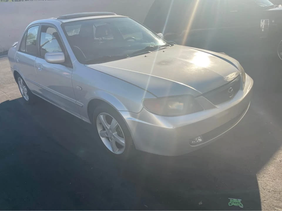2002 Mazda Protege 9th Gen - Image 2 of 5