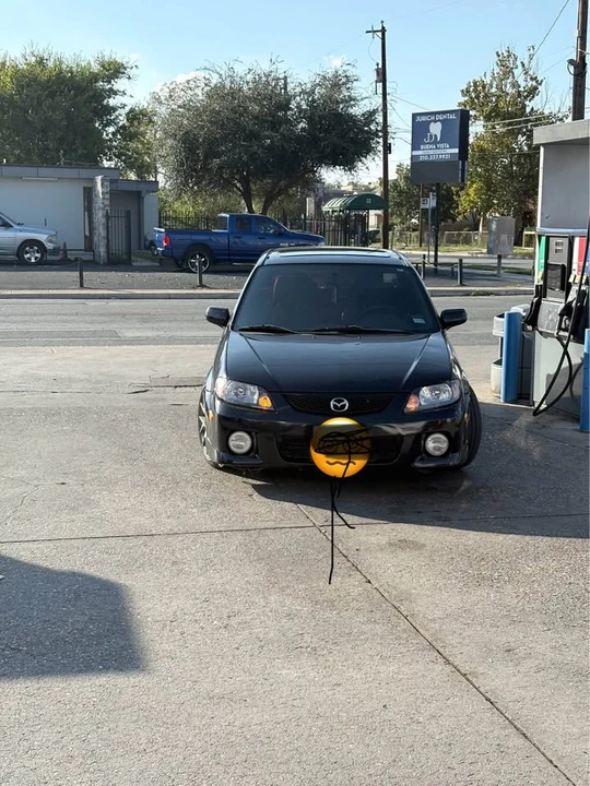 2002 Mazda Protege 9th Gen - Image 2 of 4