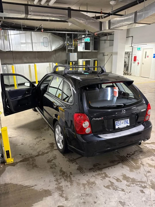 2002 Mazda Protege 9th Gen - Image 3 of 10