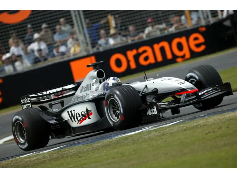2002 McLaren McLaren Racing - Image 10 of 31