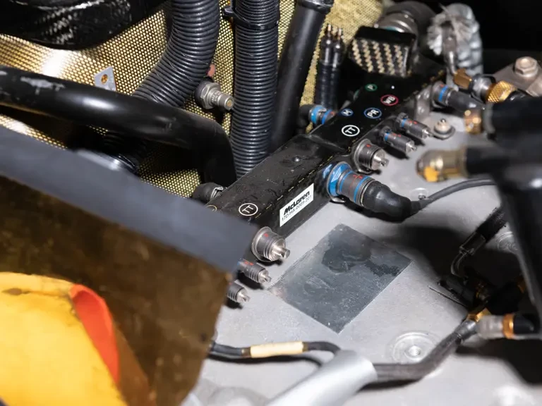 2002 McLaren McLaren Racing - Image 26 of 31