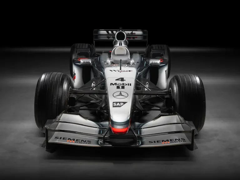 2002 McLaren McLaren Racing - Image 14 of 31
