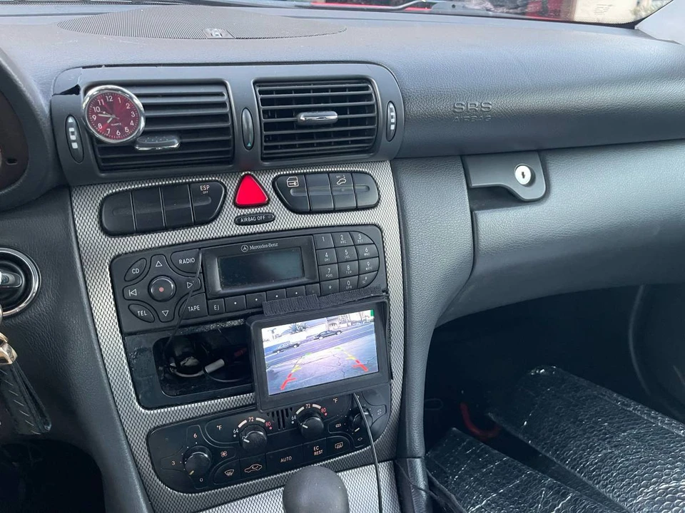 2002 Mercedes-Benz W203 C-Class - Image 17 of 24