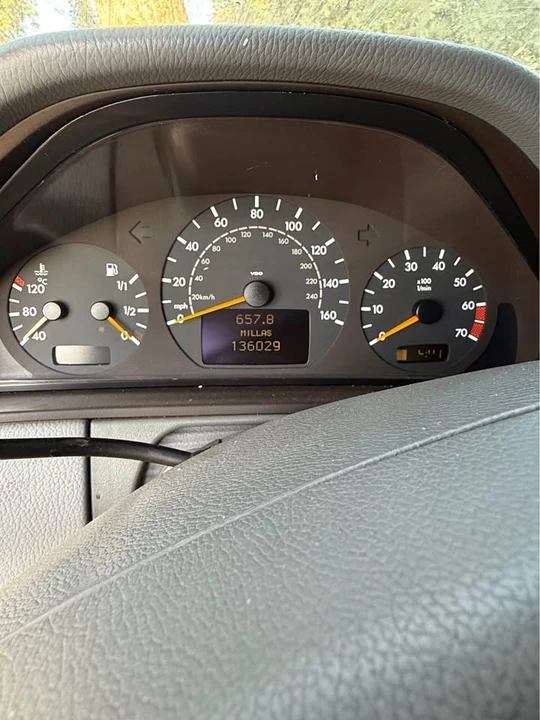 2002 Mercedes-Benz W210 E-Class - Image 3 of 6