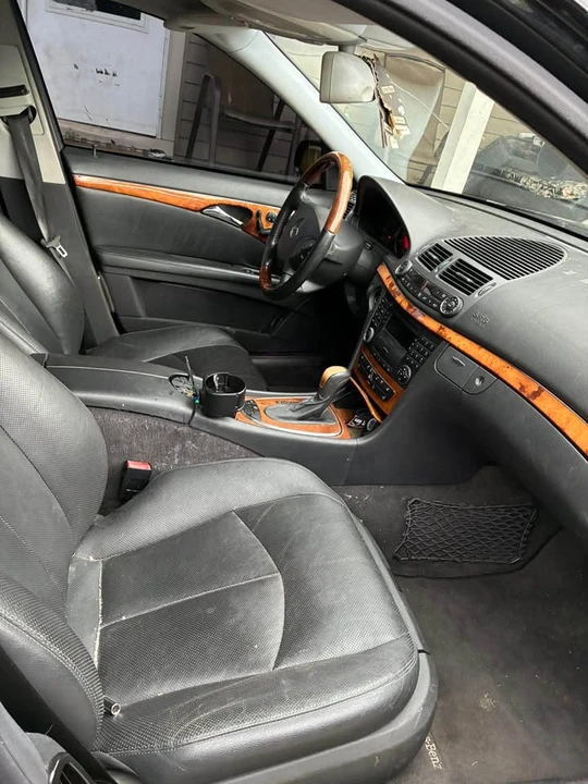 2002 Mercedes-Benz W210 E-Class - Image 3 of 3