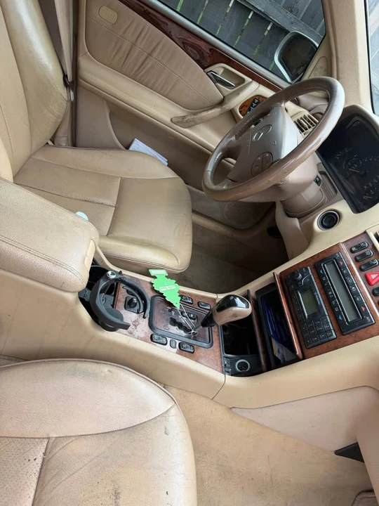 2002 Mercedes-Benz - Image 6 of 16