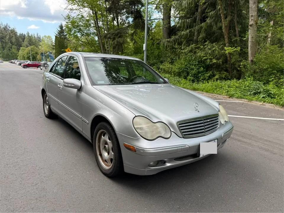 2002 Mercedes-Benz W203 C-Class - Image 2 of 11