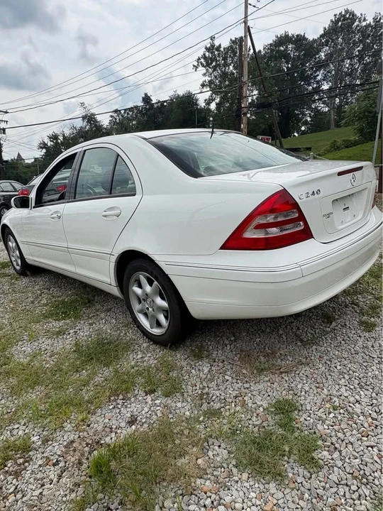 2002 Mercedes-Benz W203 C-Class - Image 6 of 20