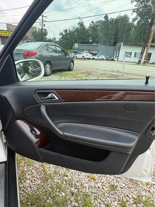 2002 Mercedes-Benz W203 C-Class - Image 15 of 20