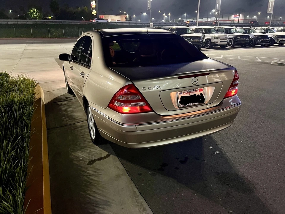 2002 Mercedes-Benz W203 C-Class - Image 3 of 14