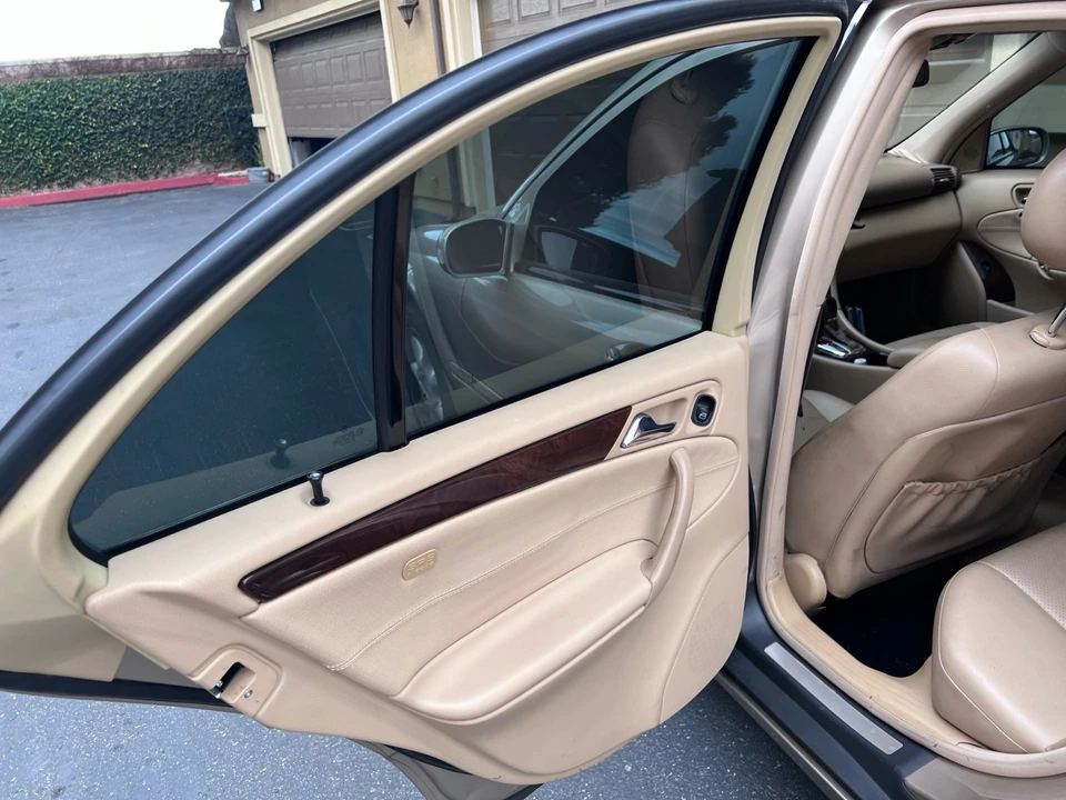 2002 Mercedes-Benz W203 C-Class - Image 13 of 14