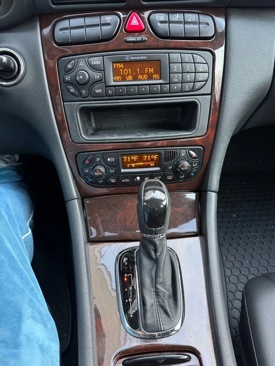 2002 Mercedes-Benz W203 C-Class - Image 17 of 21