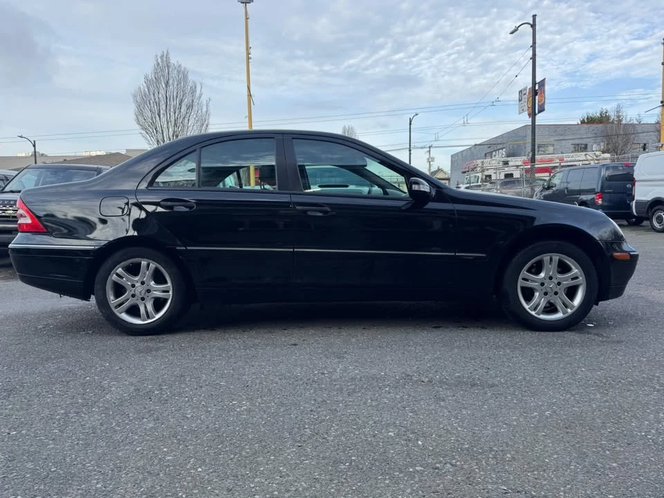2002 Mercedes-Benz W203 C-Class - Image 6 of 17
