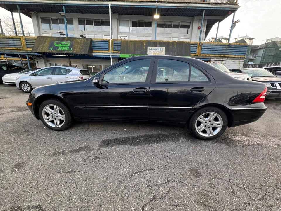 2002 Mercedes-Benz W203 C-Class - Image 2 of 17