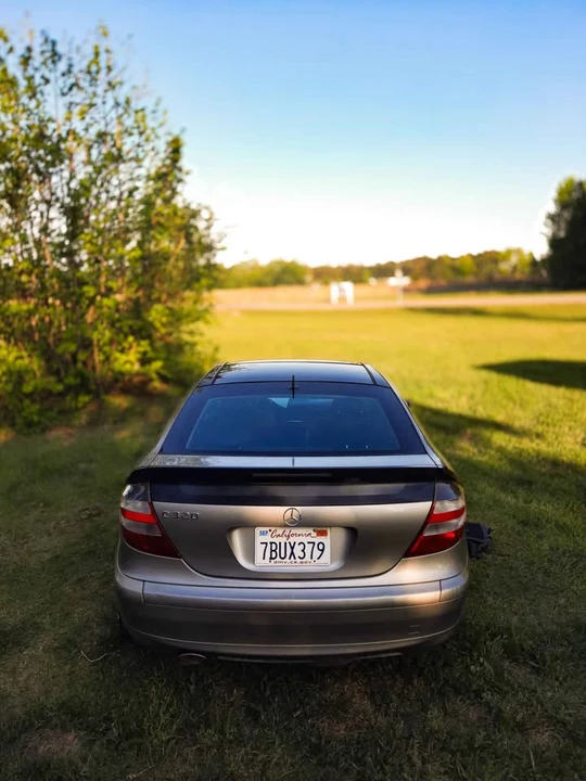 2002 Mercedes-Benz W203 C-Class - Image 2 of 13