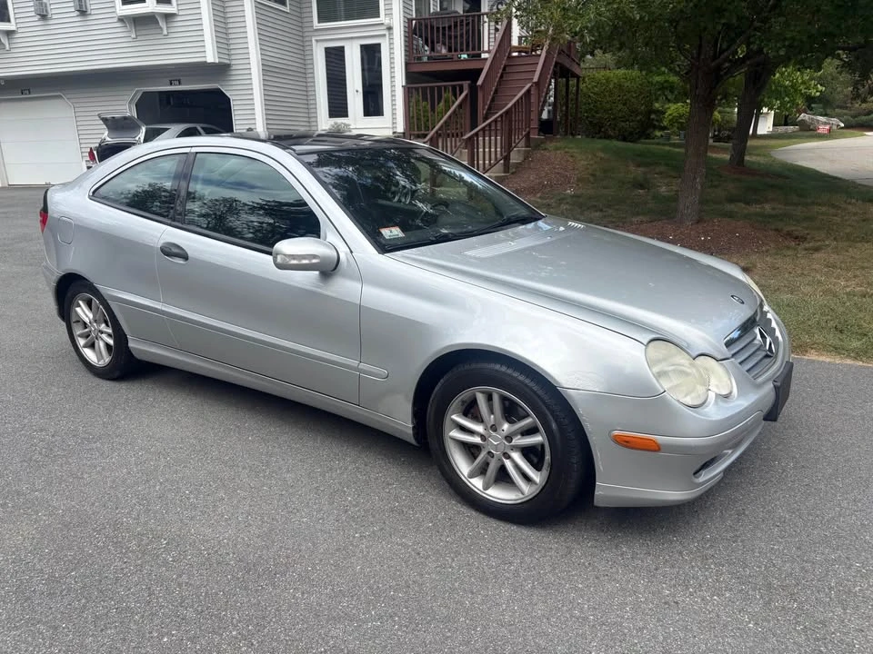2002 Mercedes-Benz W203 C-Class - Image 2 of 18