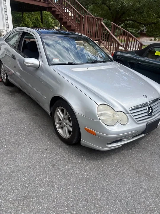 2002 Mercedes-Benz W203 C-Class - Image 4 of 18