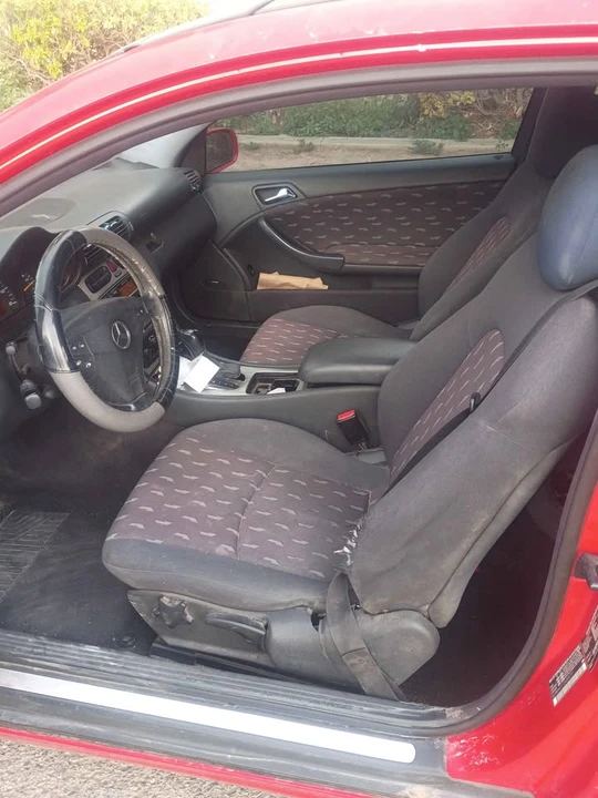 2002 Mercedes-Benz W203 C-Class - Image 9 of 10