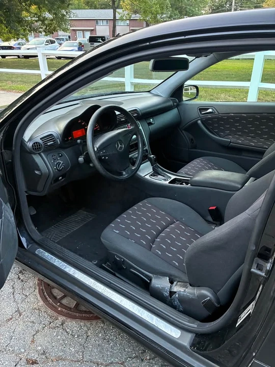 2002 Mercedes-Benz W203 C-Class - Image 5 of 7