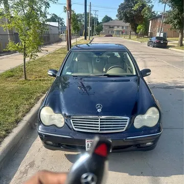 2002 Mercedes-Benz C-Class C 240 4MATIC Sedan
