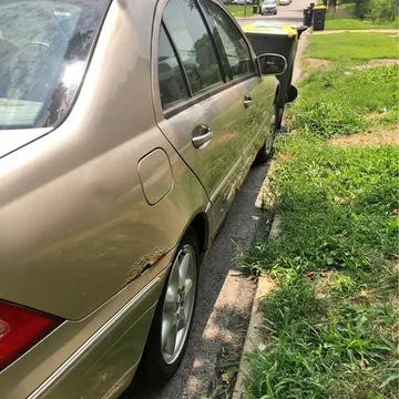 2002 Mercedes-Benz C-Class C 240 4MATIC Sedan 4D