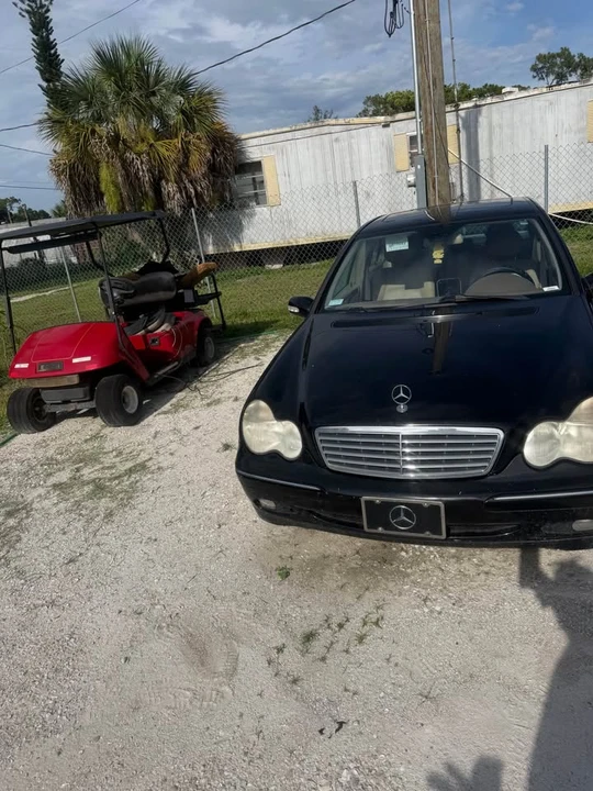 2002 Mercedes-Benz W203 C-Class - Image 13 of 14