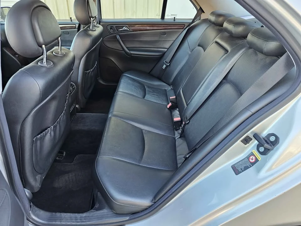 2002 Mercedes-Benz W203 C-Class - Image 11 of 12