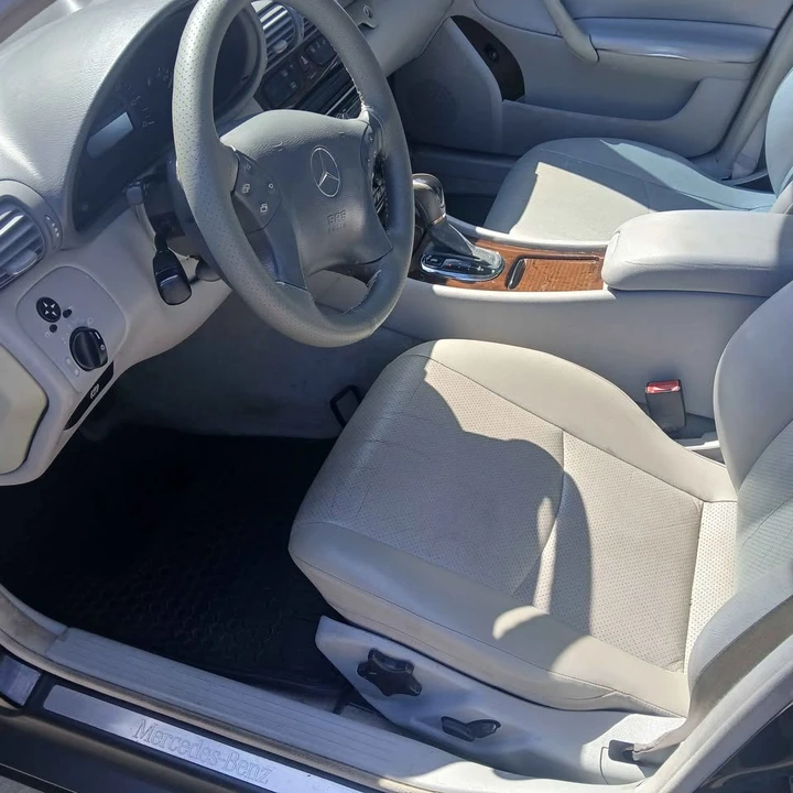 2002 Mercedes-Benz W203 C-Class - Image 7 of 15