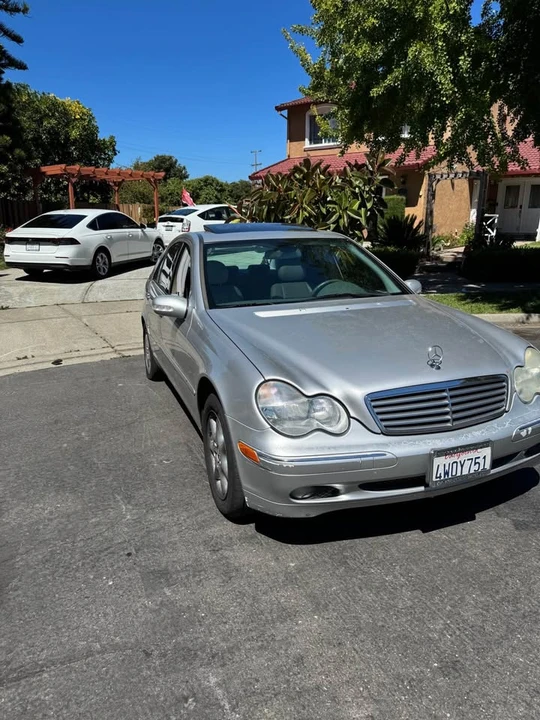 2002 Mercedes-Benz W203 C-Class - Image 3 of 9