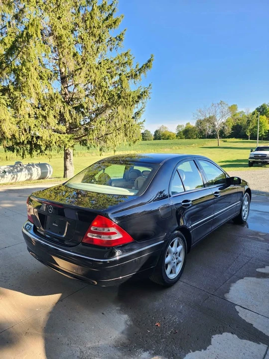 2002 Mercedes-Benz W203 C-Class - Image 4 of 8