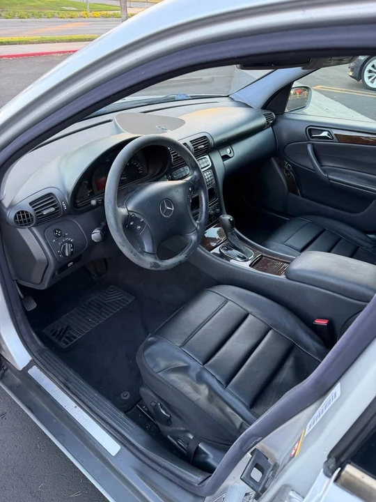 2002 Mercedes-Benz W203 C-Class - Image 9 of 10
