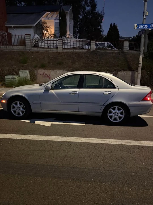 2002 Mercedes-Benz W203 C-Class - Image 7 of 13