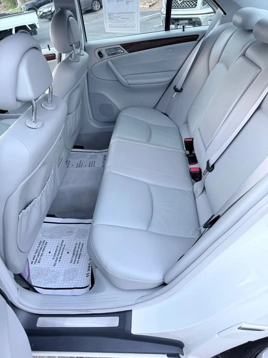2002 Mercedes-Benz W203 C-Class - Image 19 of 20