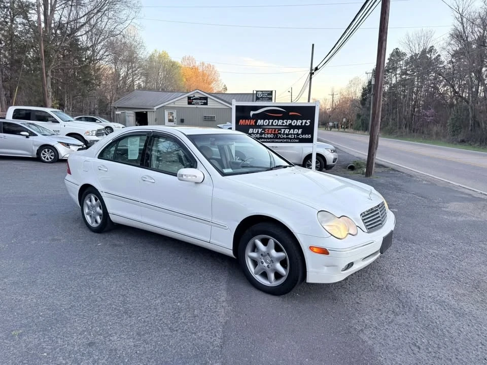 2002 Mercedes-Benz W203 C-Class - Image 14 of 20