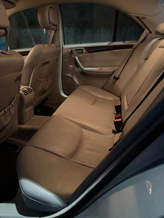 2002 Mercedes-Benz W203 C-Class - Image 10 of 13