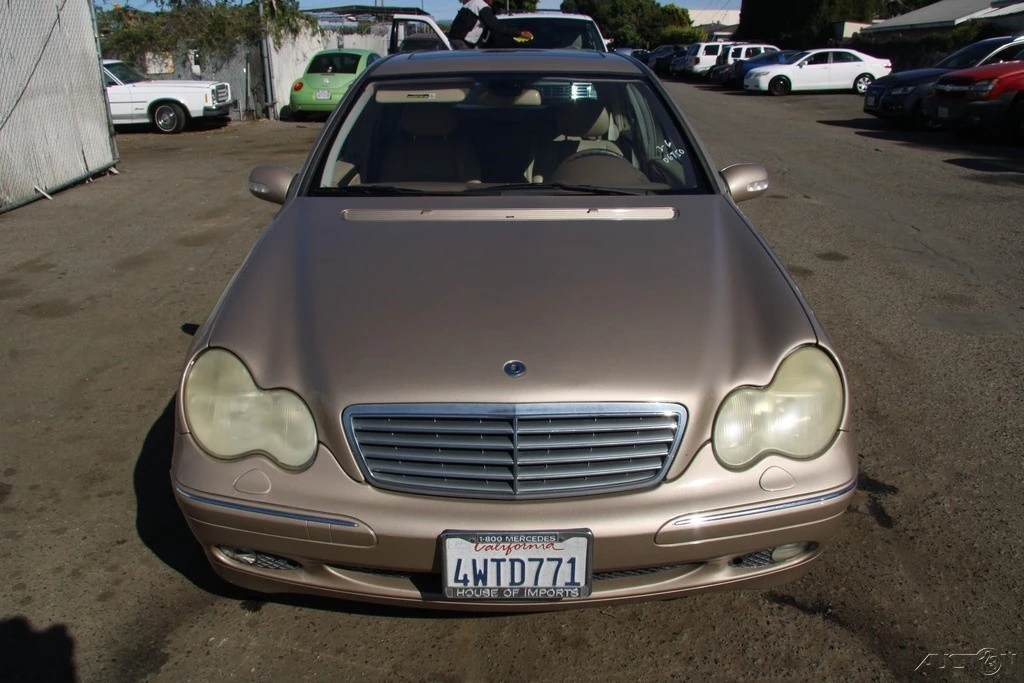 2002 Mercedes-Benz W203 C-Class - Image 11 of 21