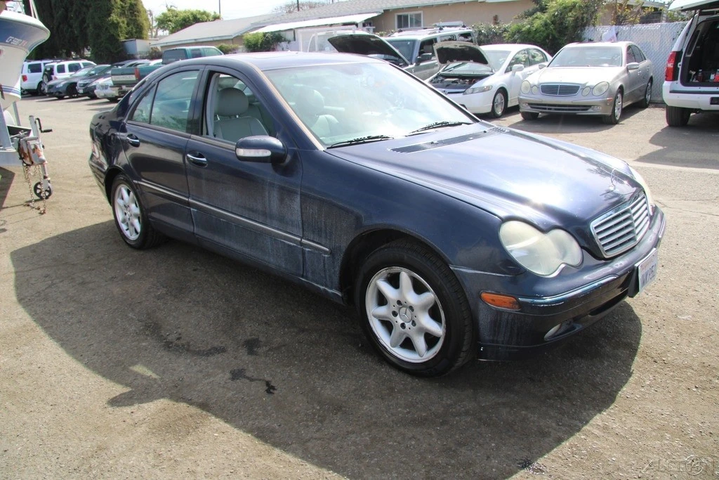 2002 Mercedes-Benz W203 C-Class - Image 9 of 21