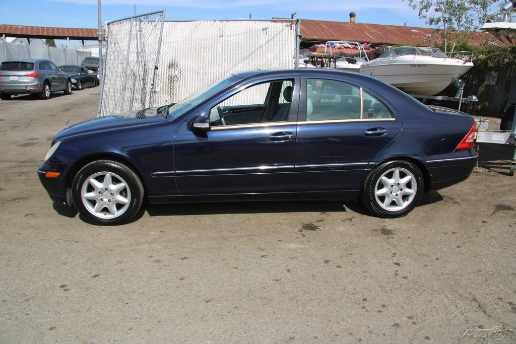 2002 Mercedes-Benz W203 C-Class - Image 3 of 21
