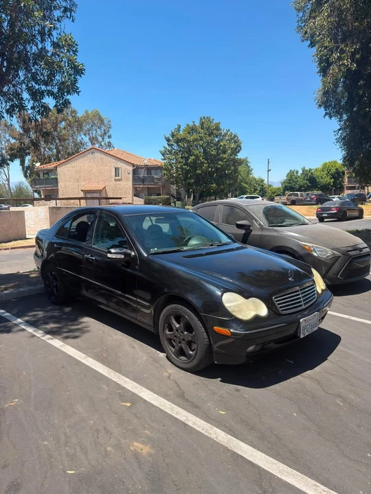 2002 Mercedes-Benz W203 C-Class - Image 2 of 8