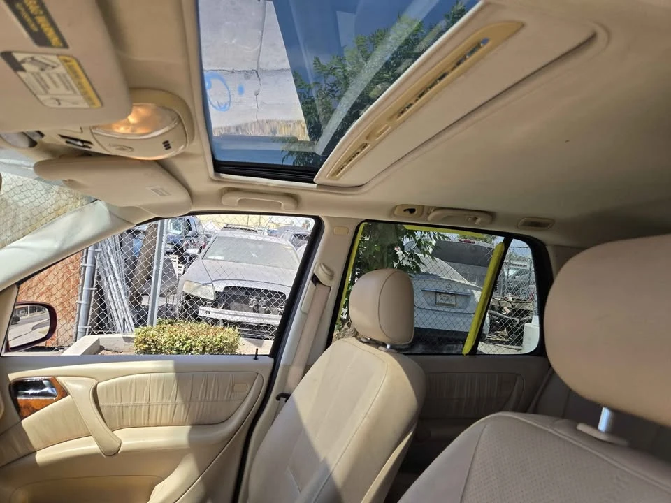 2002 Mercedes-Benz W203 C-Class - Image 13 of 15