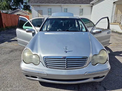 2002 Mercedes-Benz C-Class C 320 4MATIC Sedan 4D