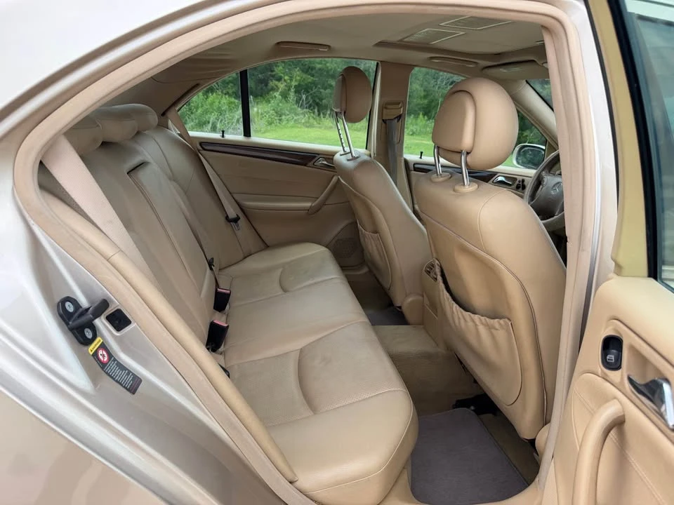 2002 Mercedes-Benz W203 C-Class - Image 10 of 11