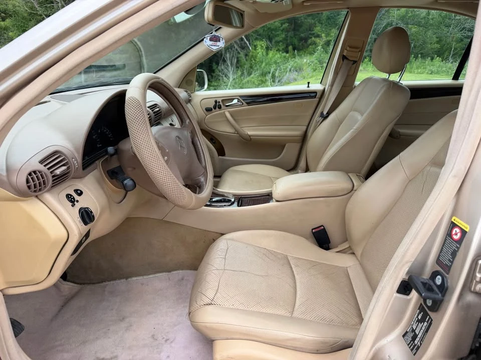 2002 Mercedes-Benz W203 C-Class - Image 8 of 11