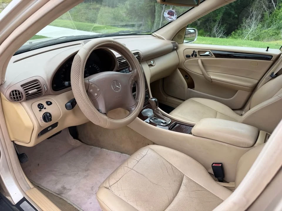 2002 Mercedes-Benz W203 C-Class - Image 7 of 11