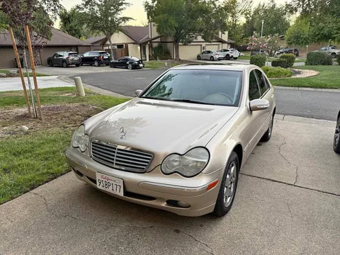 2002 Mercedes-Benz C-Class C 320 Sedan 4D