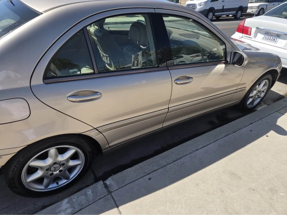 2002 Mercedes-Benz W203 C-Class - Image 6 of 15