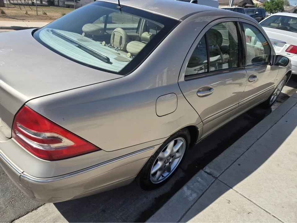 2002 Mercedes-Benz W203 C-Class - Image 3 of 15