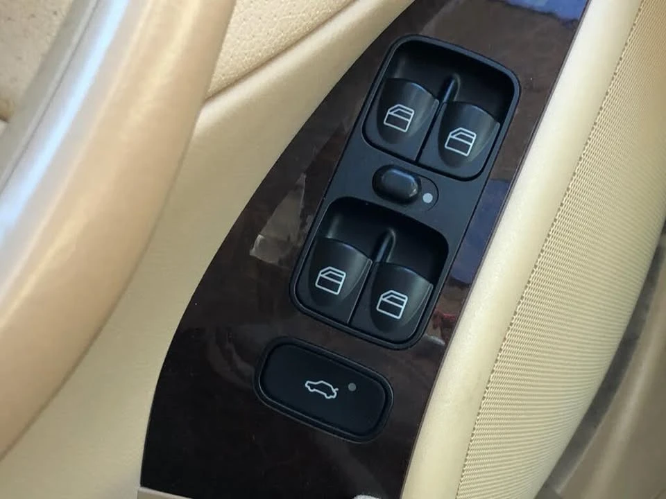 2002 Mercedes-Benz W203 C-Class - Image 16 of 20